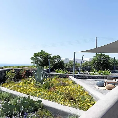Soil Of Sun Luxury & Hotel Fira (Santorini)